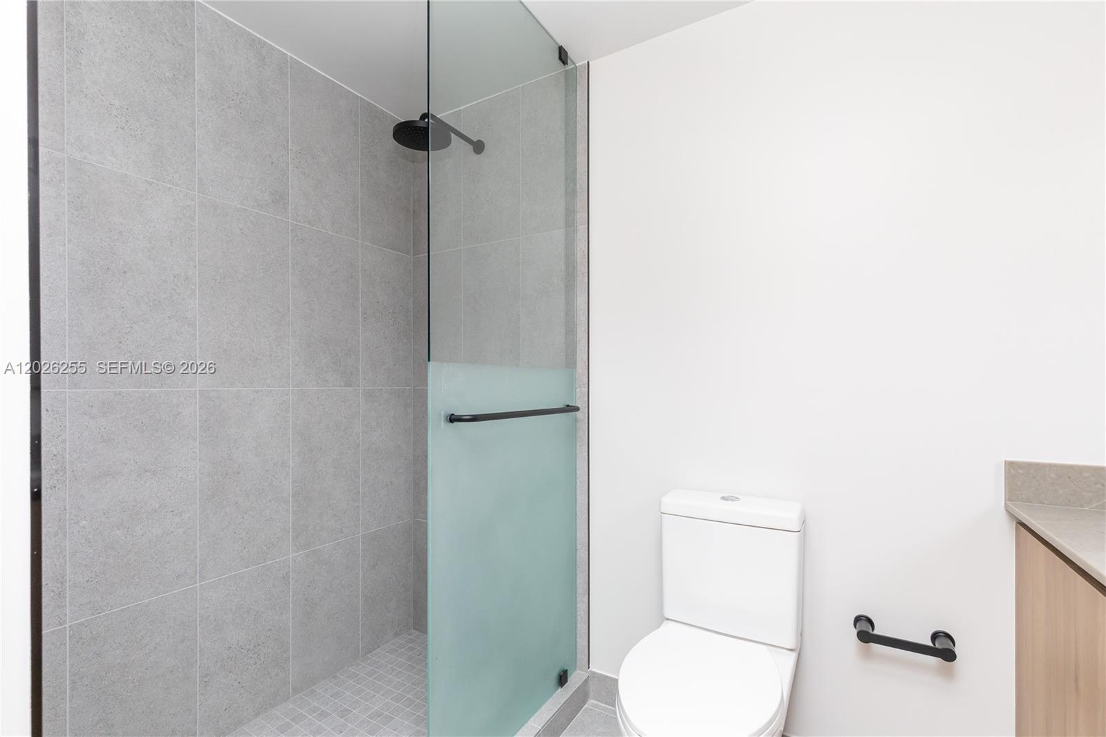121 NE 5th St #510 Miami, FL 33132