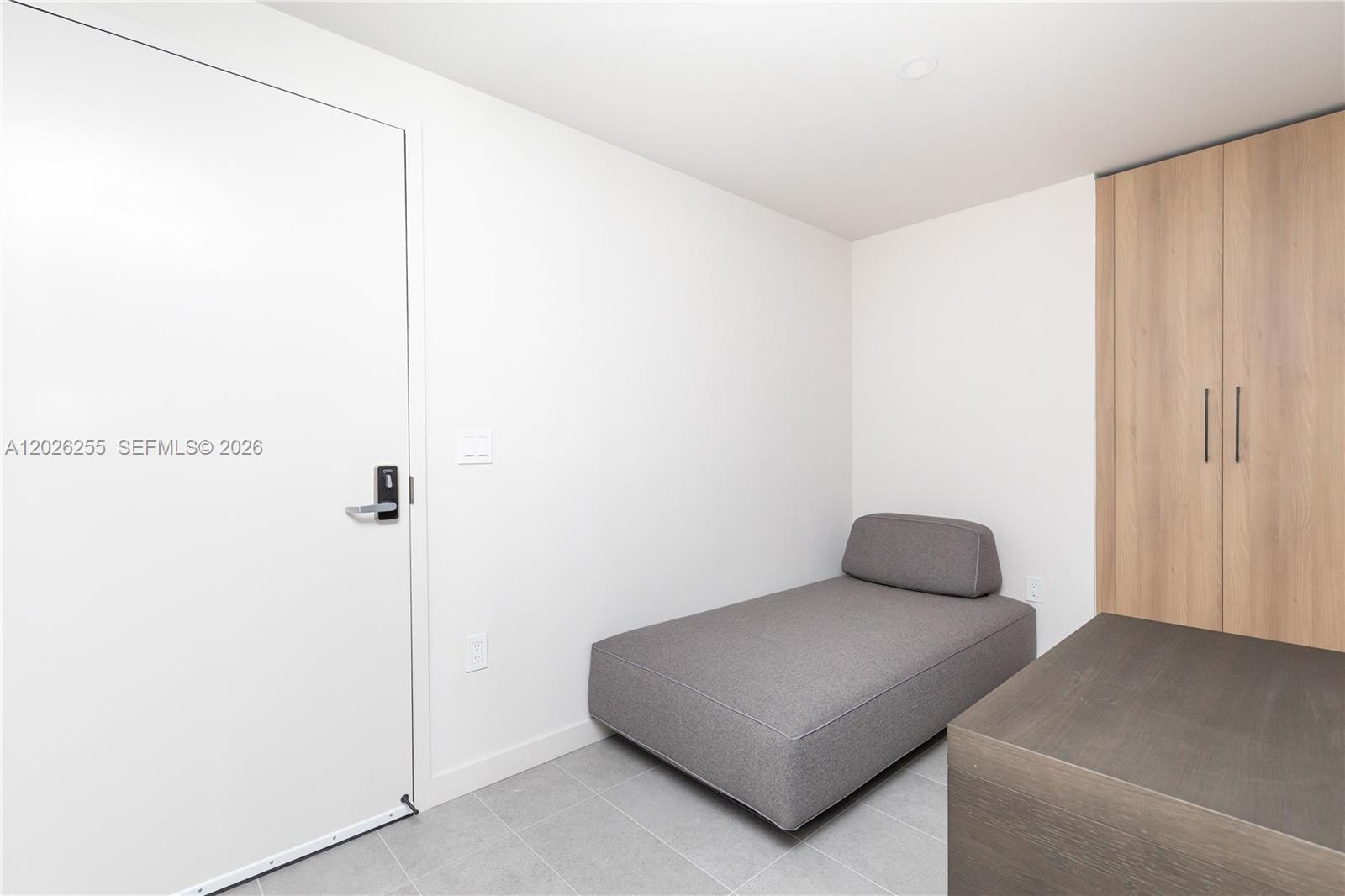 121 NE 5th St #510 Miami, FL 33132