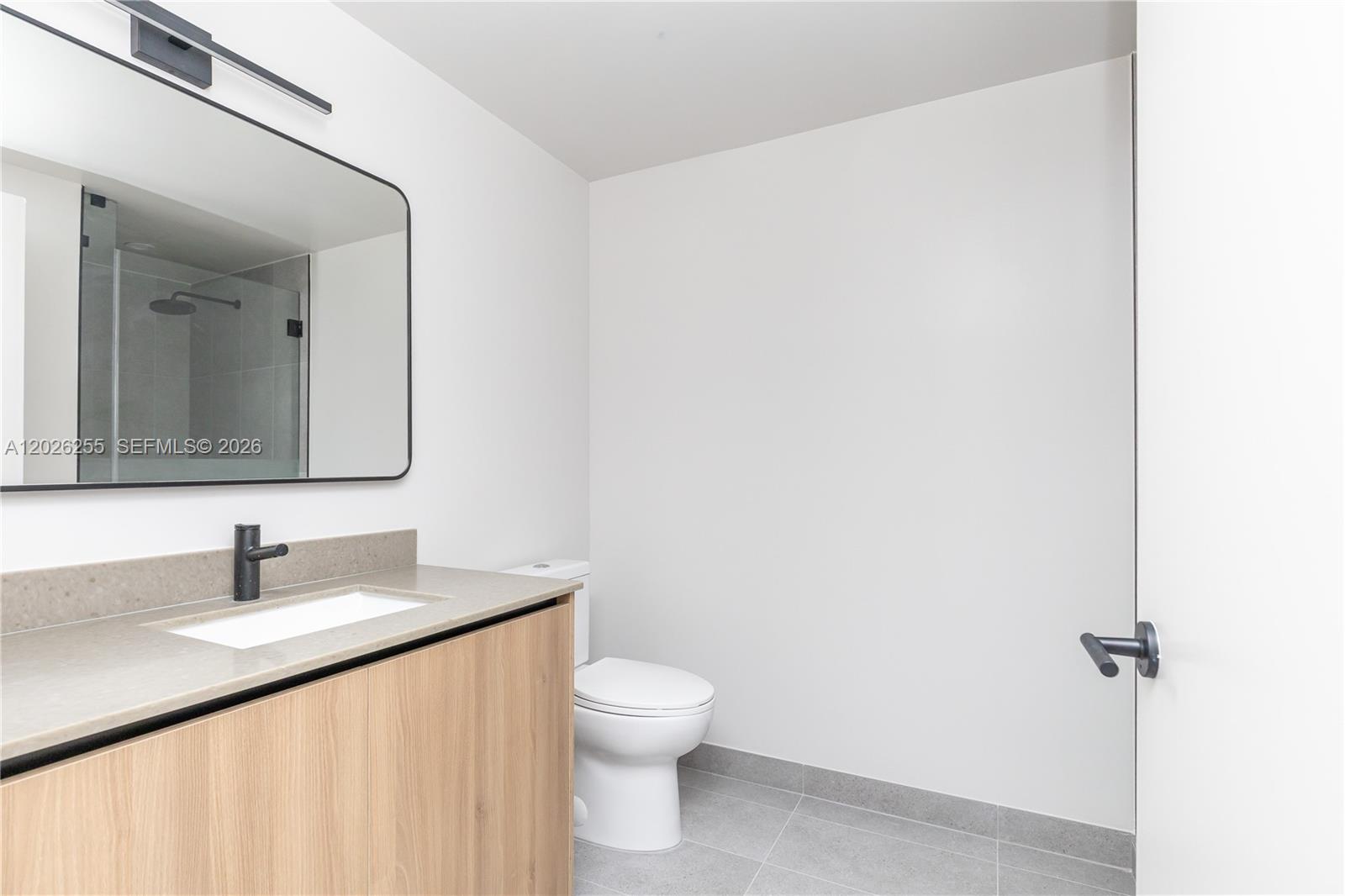 121 NE 5th St #510 Miami, FL 33132