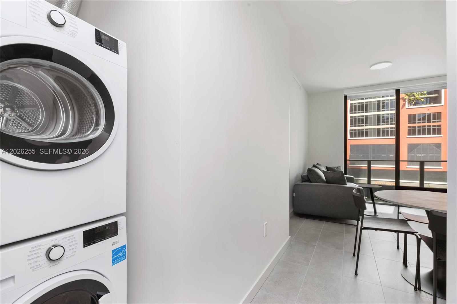 121 NE 5th St #510 Miami, FL 33132