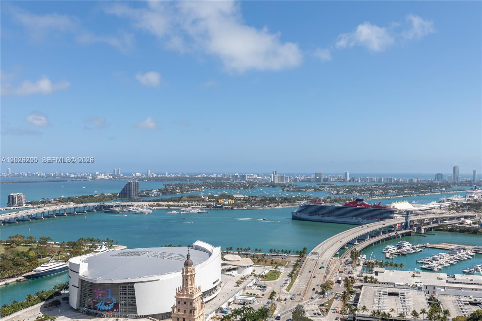 121 NE 5th St #510 Miami, FL 33132