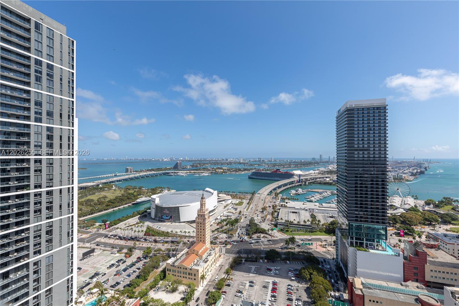 121 NE 5th St #510 Miami, FL 33132