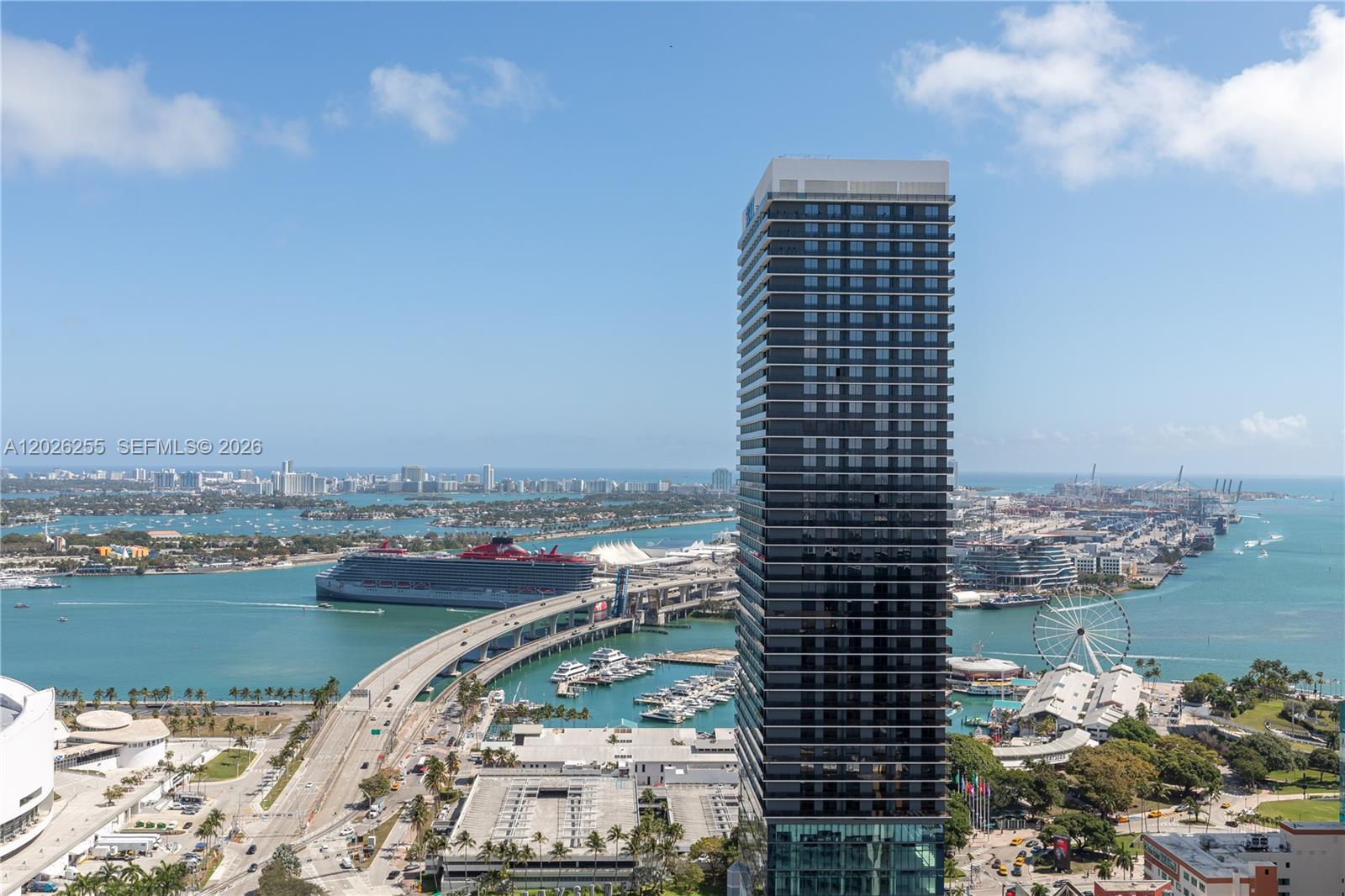 121 NE 5th St #510 Miami, FL 33132