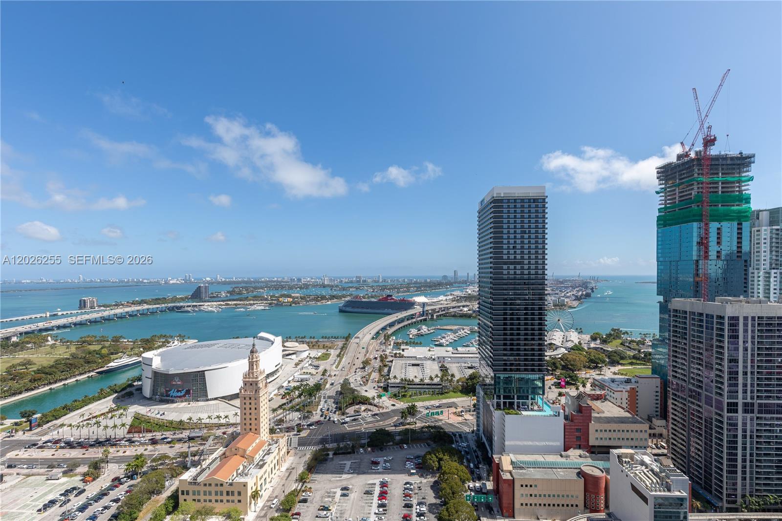 121 NE 5th St #510 Miami, FL 33132