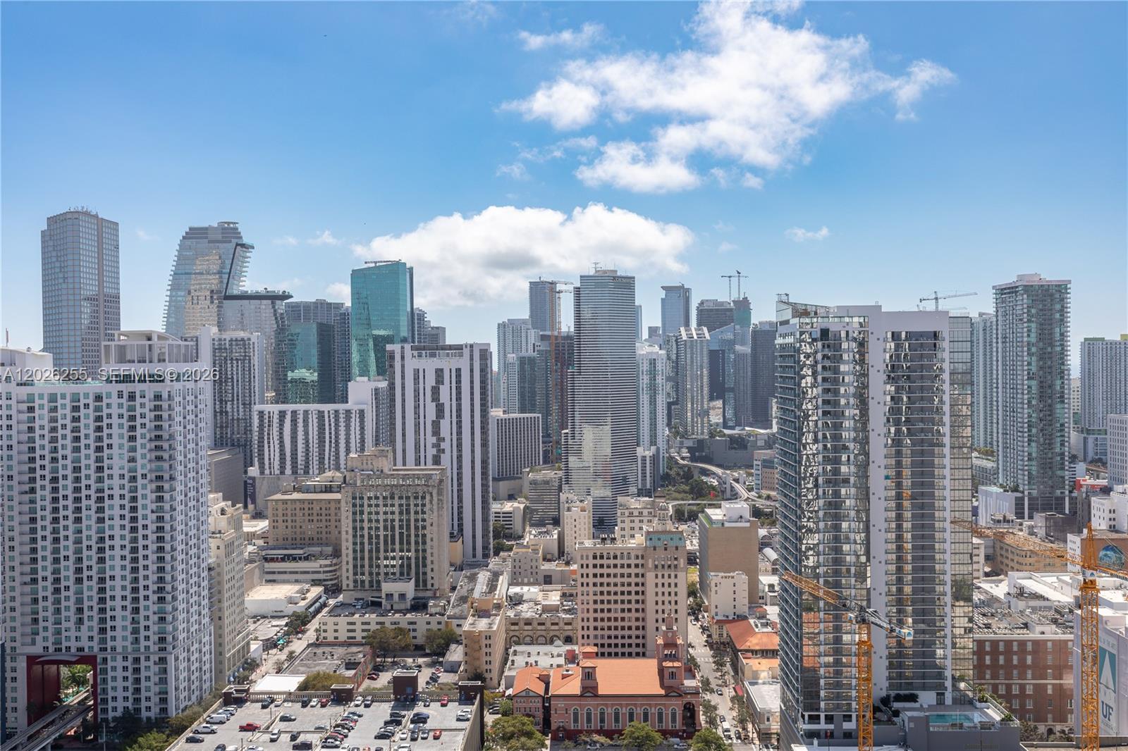 121 NE 5th St #510 Miami, FL 33132