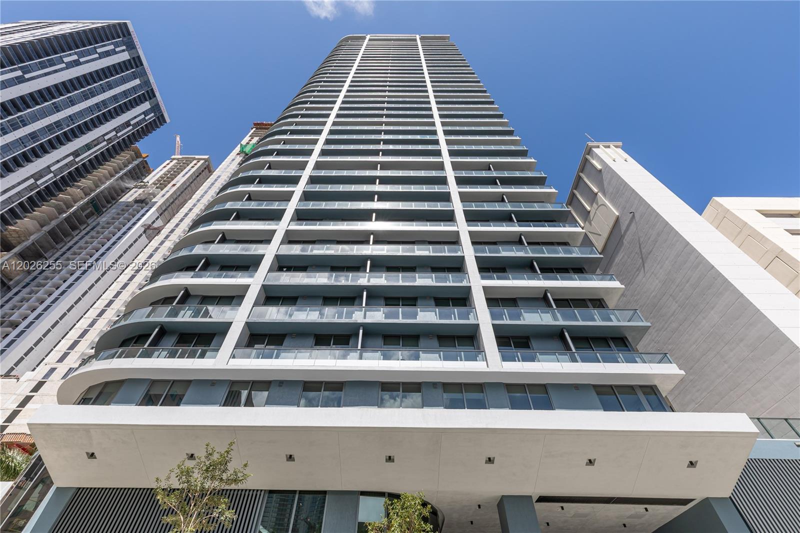 121 NE 5th St #510 Miami, FL 33132