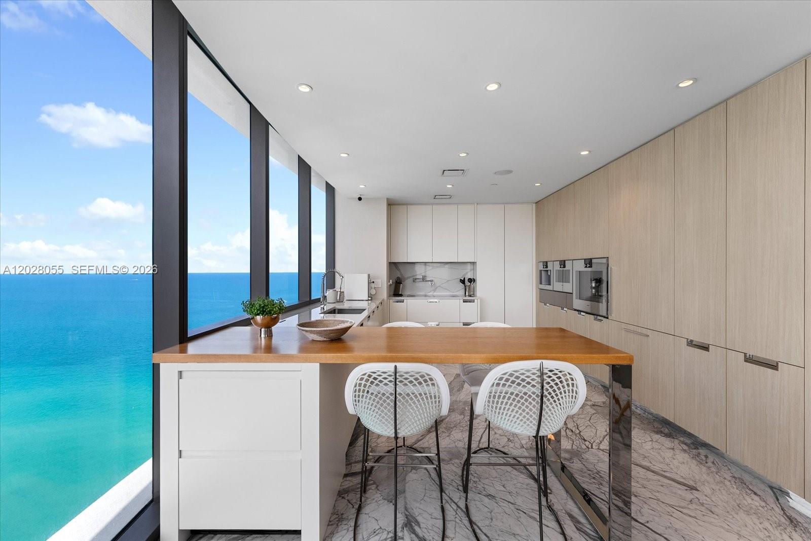 15701 Collins Ave #3101 Sunny Isles Beach, FL 33160
