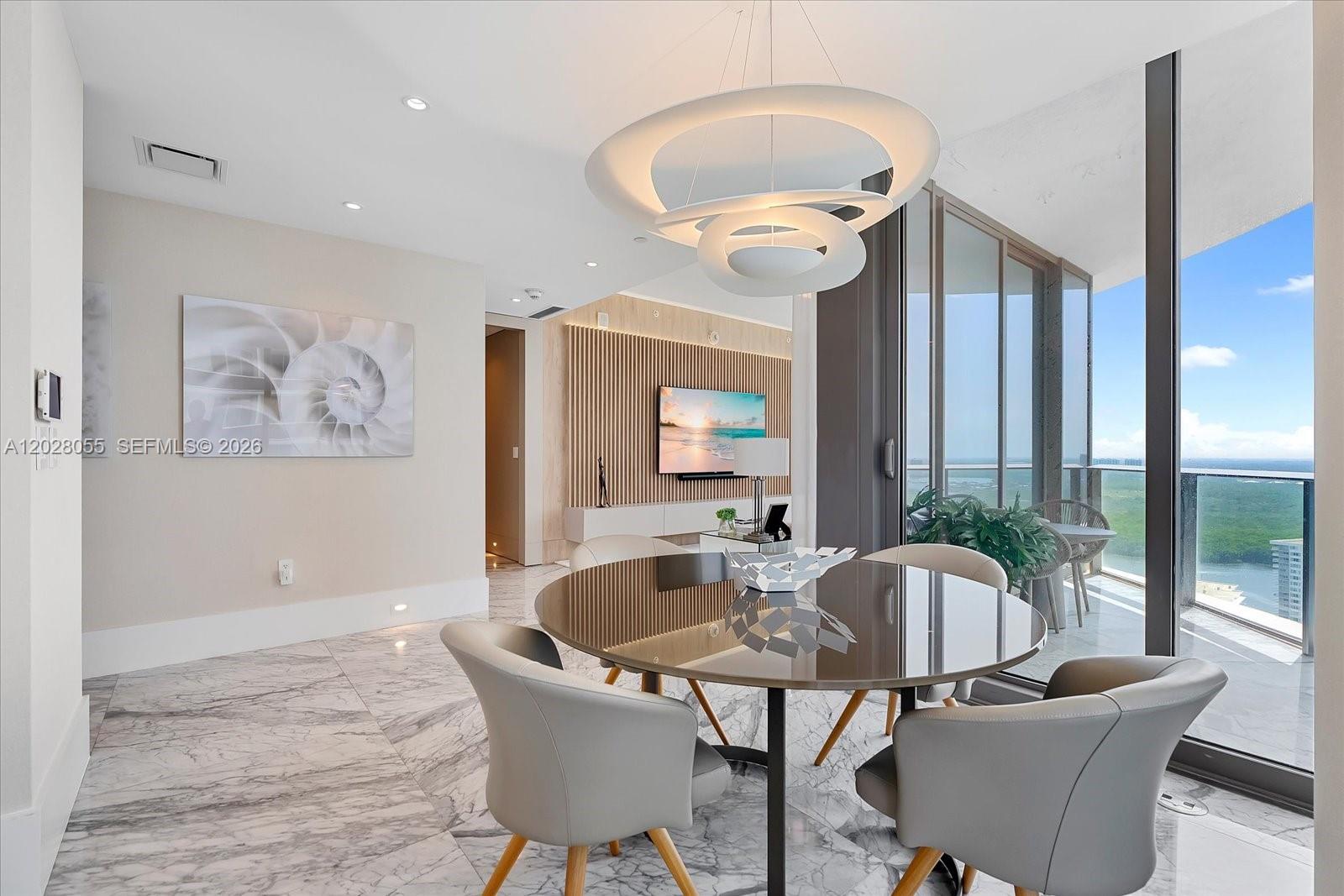 15701 Collins Ave #3101 Sunny Isles Beach, FL 33160