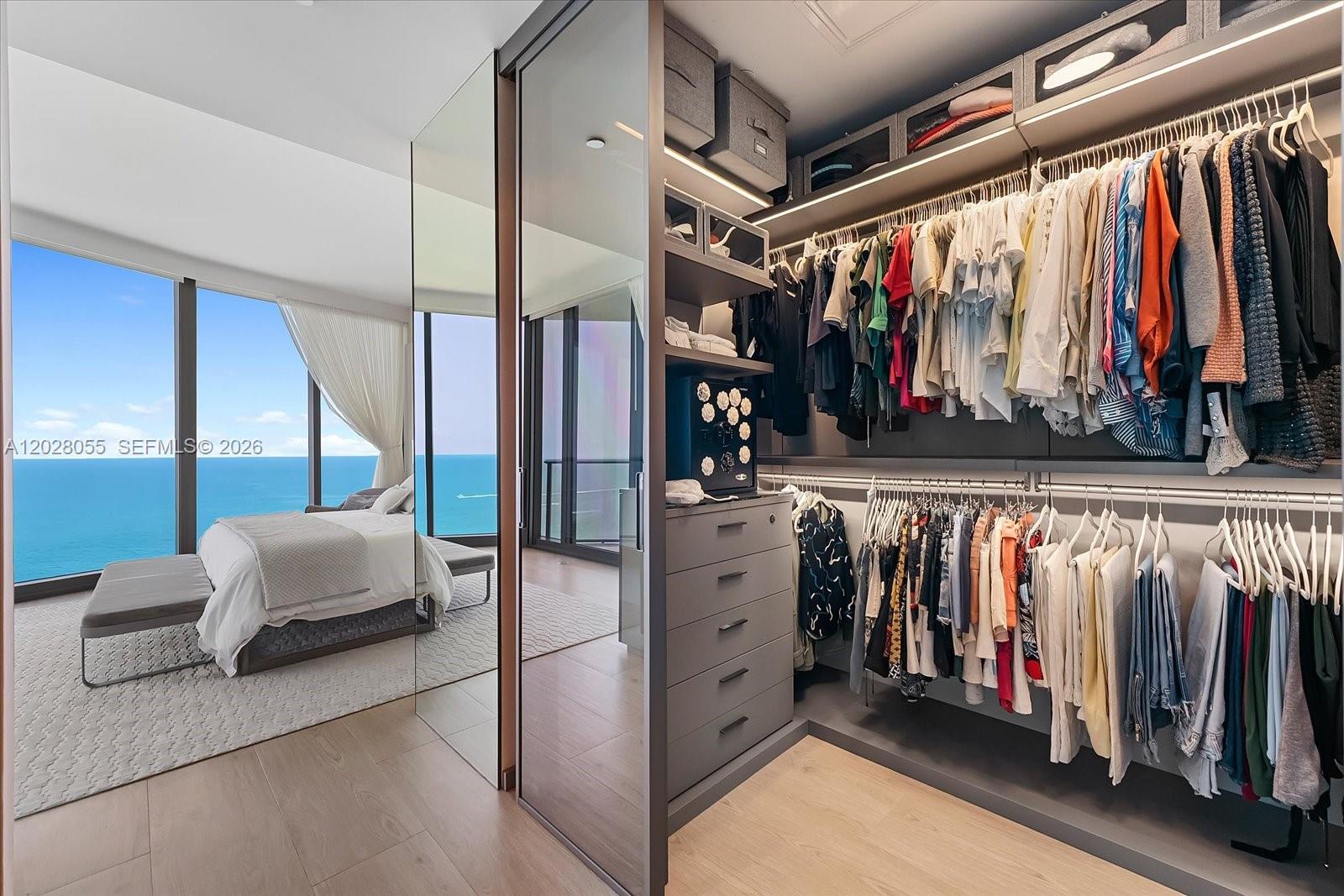 15701 Collins Ave #3101 Sunny Isles Beach, FL 33160