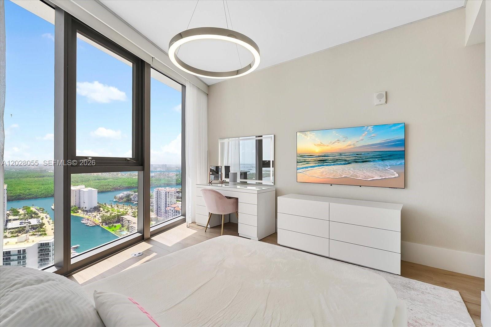 15701 Collins Ave #3101 Sunny Isles Beach, FL 33160