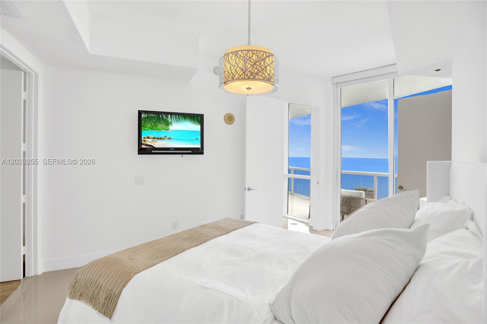 15901 Collins Ave #2807 Sunny Isles Beach, FL 33160