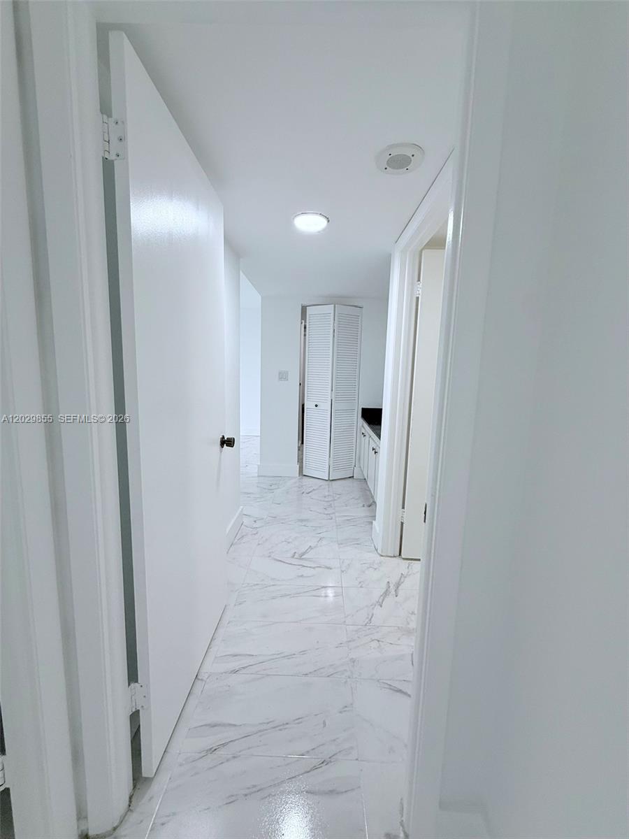 1925 Brickell Ave #D610 Miami, FL 33129