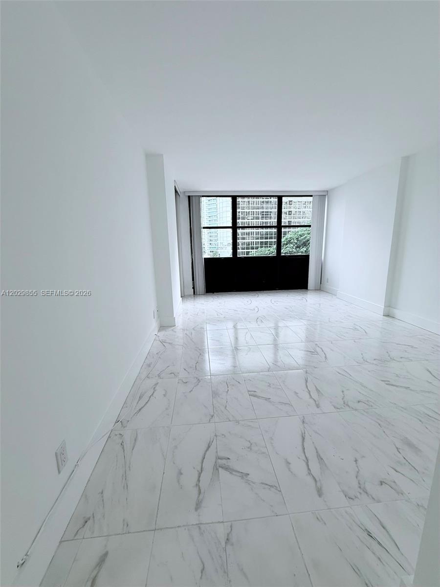 1925 Brickell Ave #D610 Miami, FL 33129