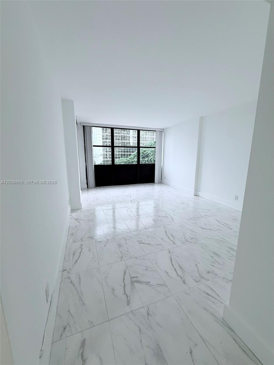 1925 Brickell Ave #D610 Miami, FL 33129