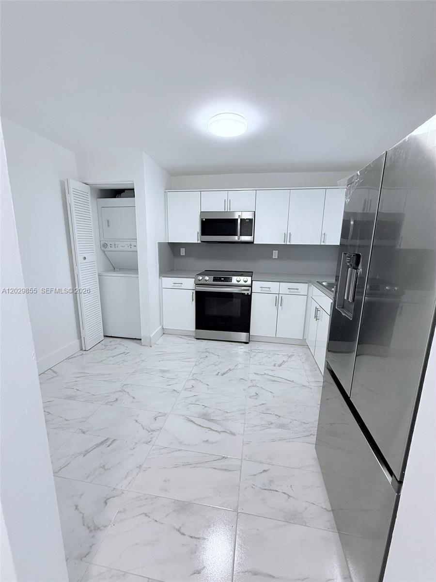1925 Brickell Ave #D610 Miami, FL 33129