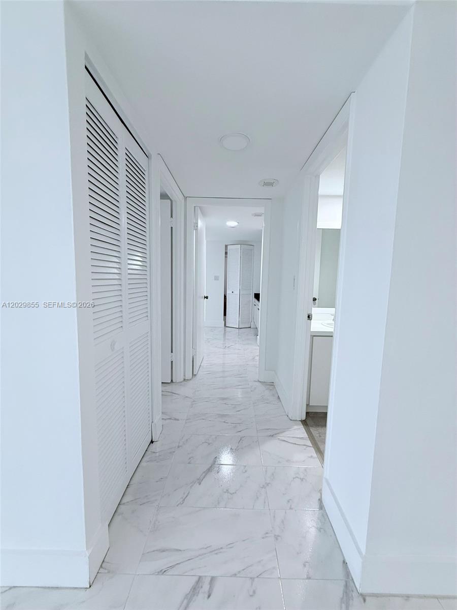 1925 Brickell Ave #D610 Miami, FL 33129
