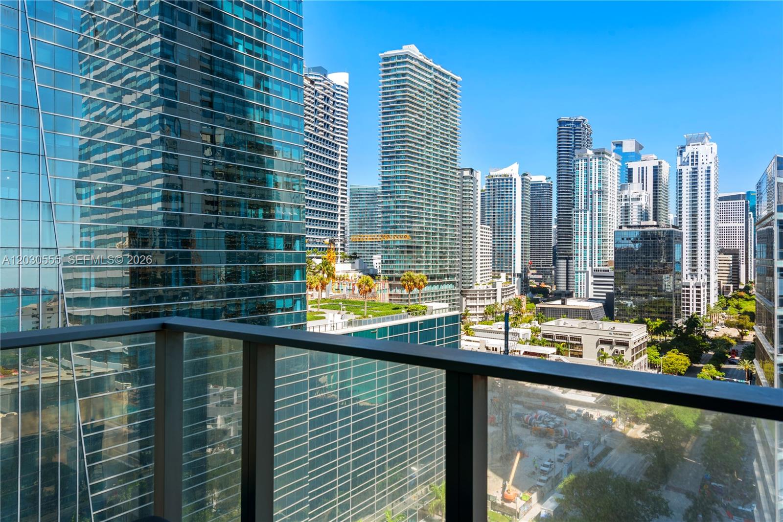 1451 Brickell Ave #1706 Miami, FL 33131