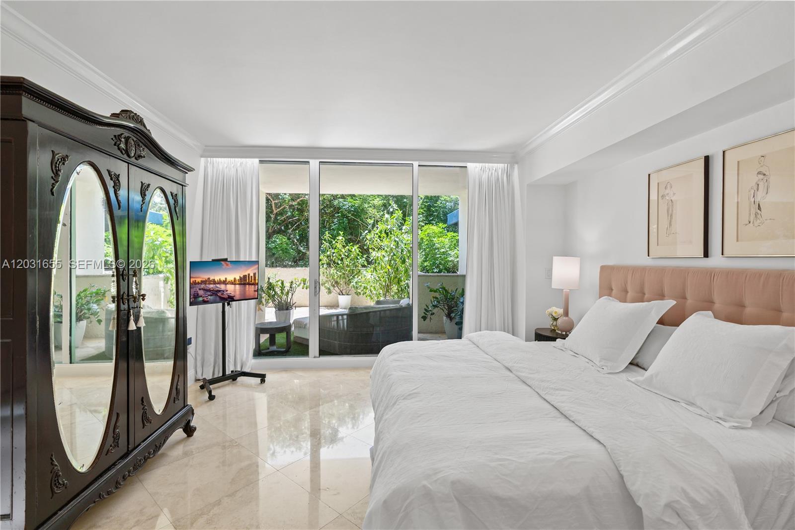 3400 SW 27th Ave #207 Miami, FL 33133