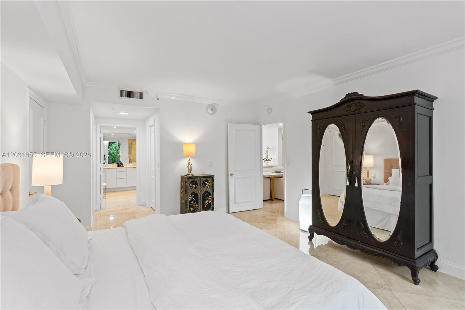 3400 SW 27th Ave #207 Miami, FL 33133