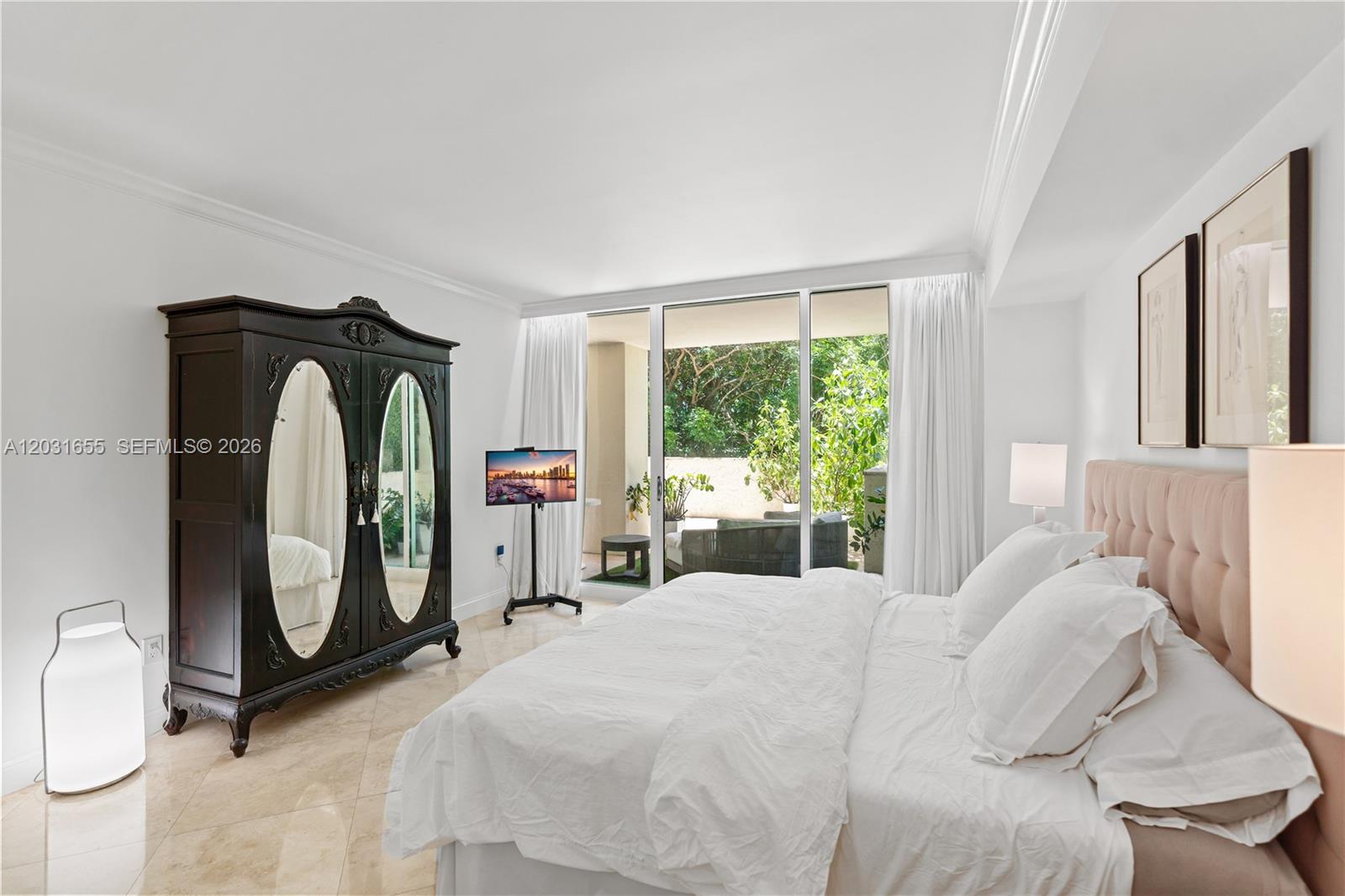 3400 SW 27th Ave #207 Miami, FL 33133