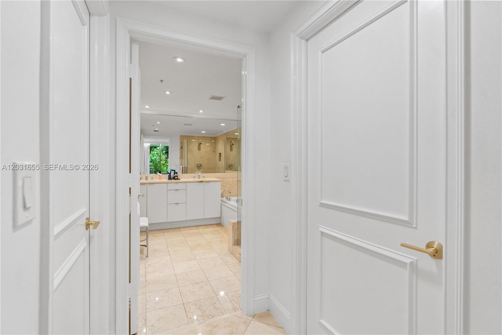 3400 SW 27th Ave #207 Miami, FL 33133