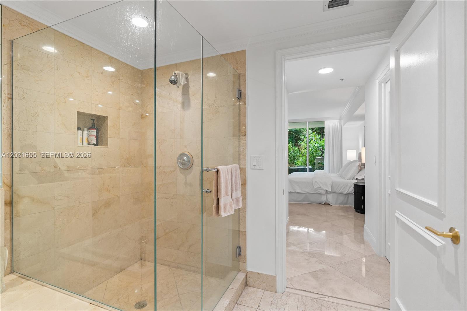 3400 SW 27th Ave #207 Miami, FL 33133