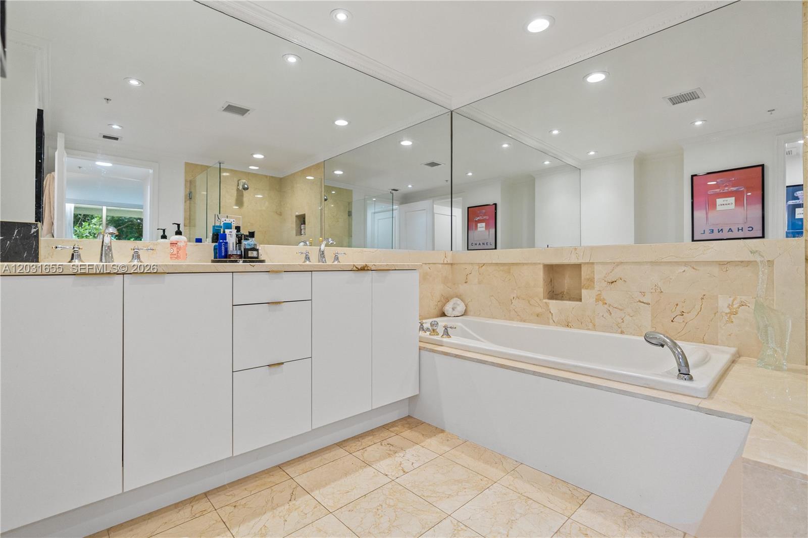 3400 SW 27th Ave #207 Miami, FL 33133