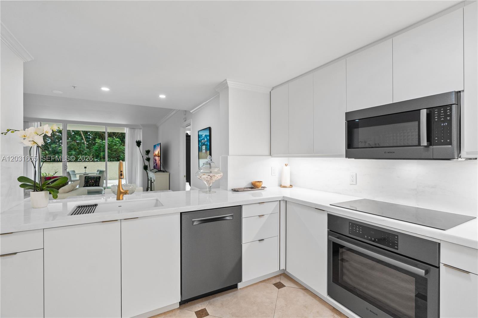 3400 SW 27th Ave #207 Miami, FL 33133