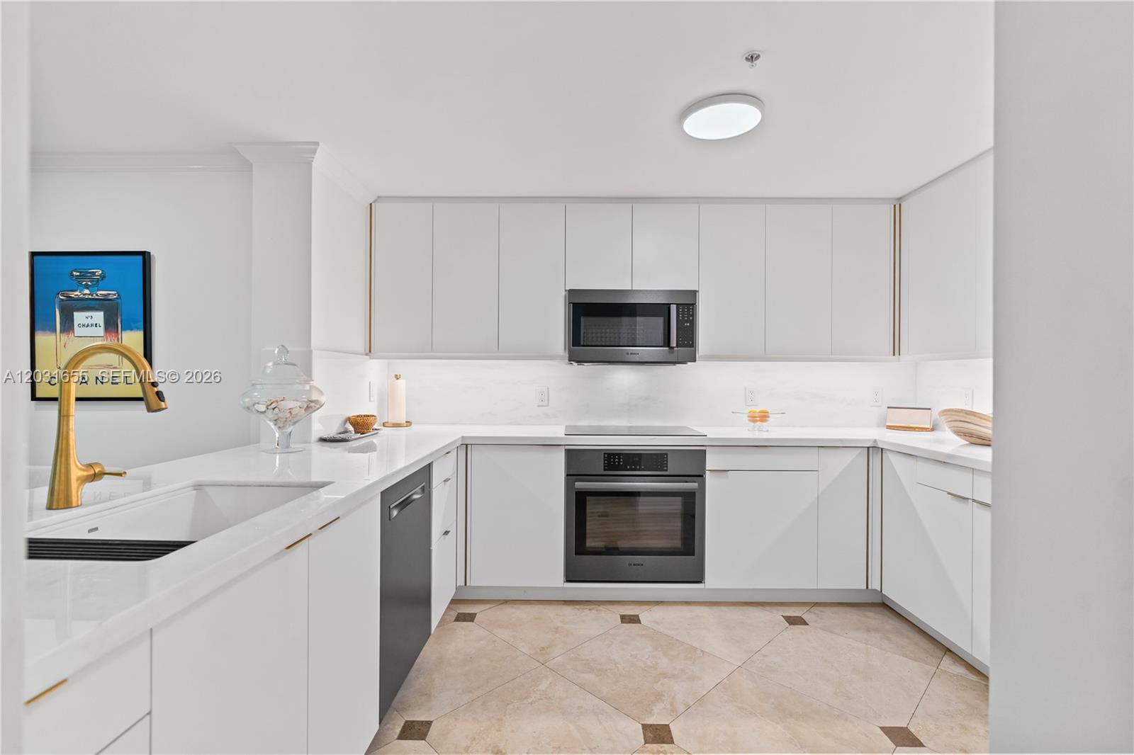 3400 SW 27th Ave #207 Miami, FL 33133