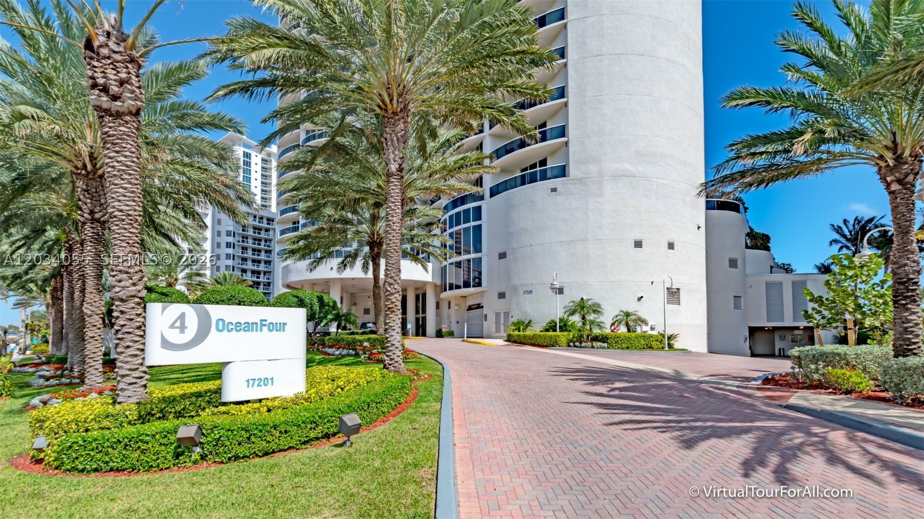 17201 Collins Ave #1508