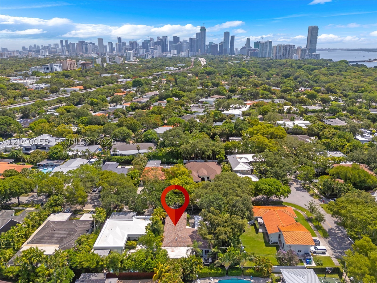 8 Pinta Rd Miami, FL 33133