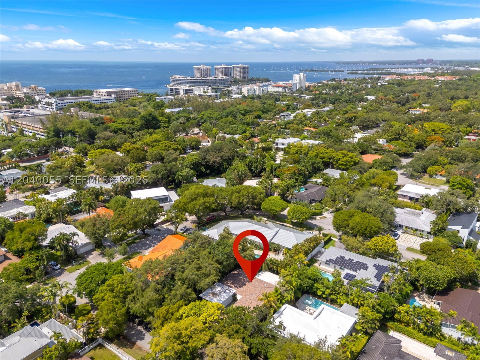 8 Pinta Rd Miami, FL 33133