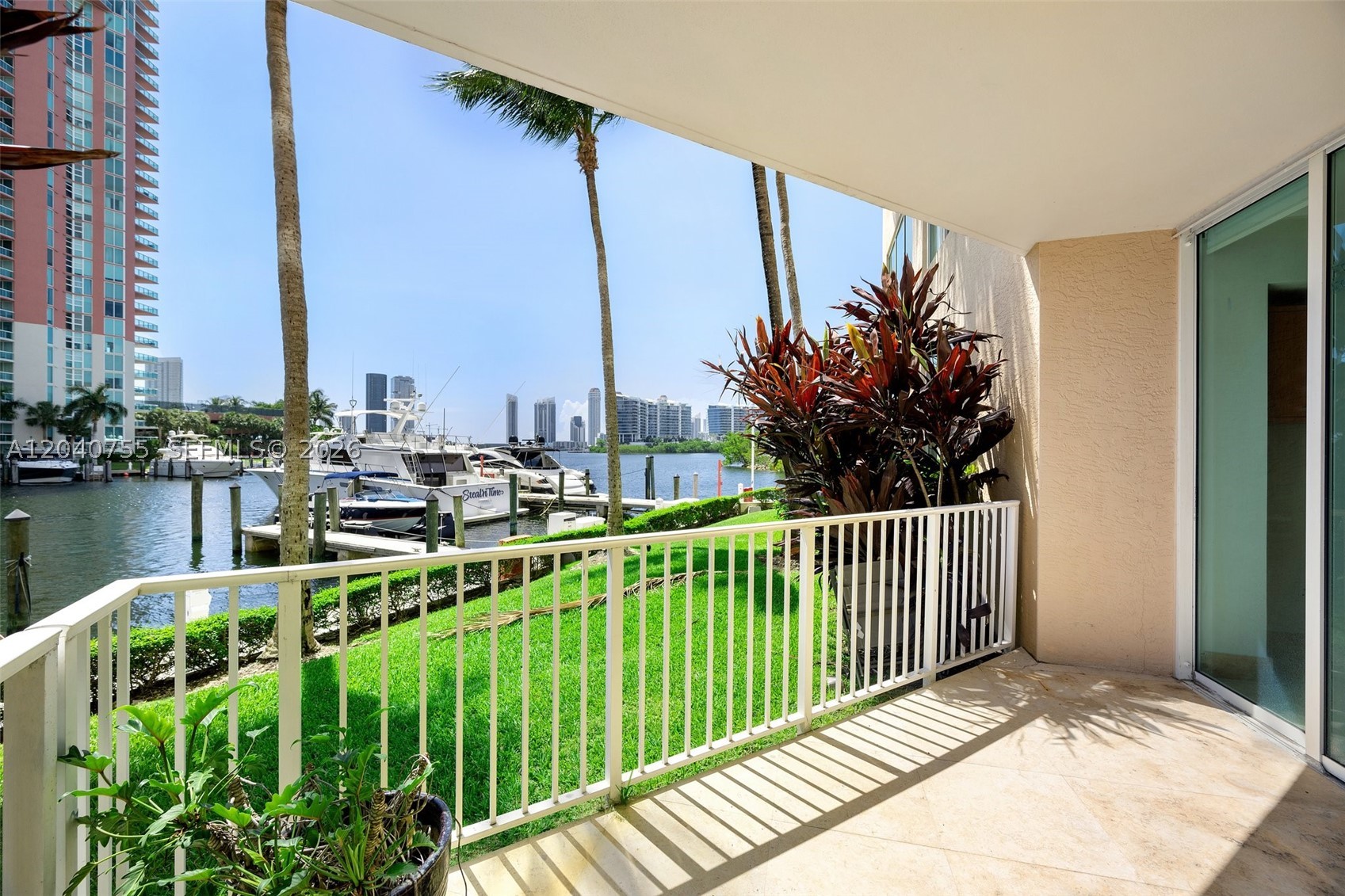 image Aventura Marina 211
