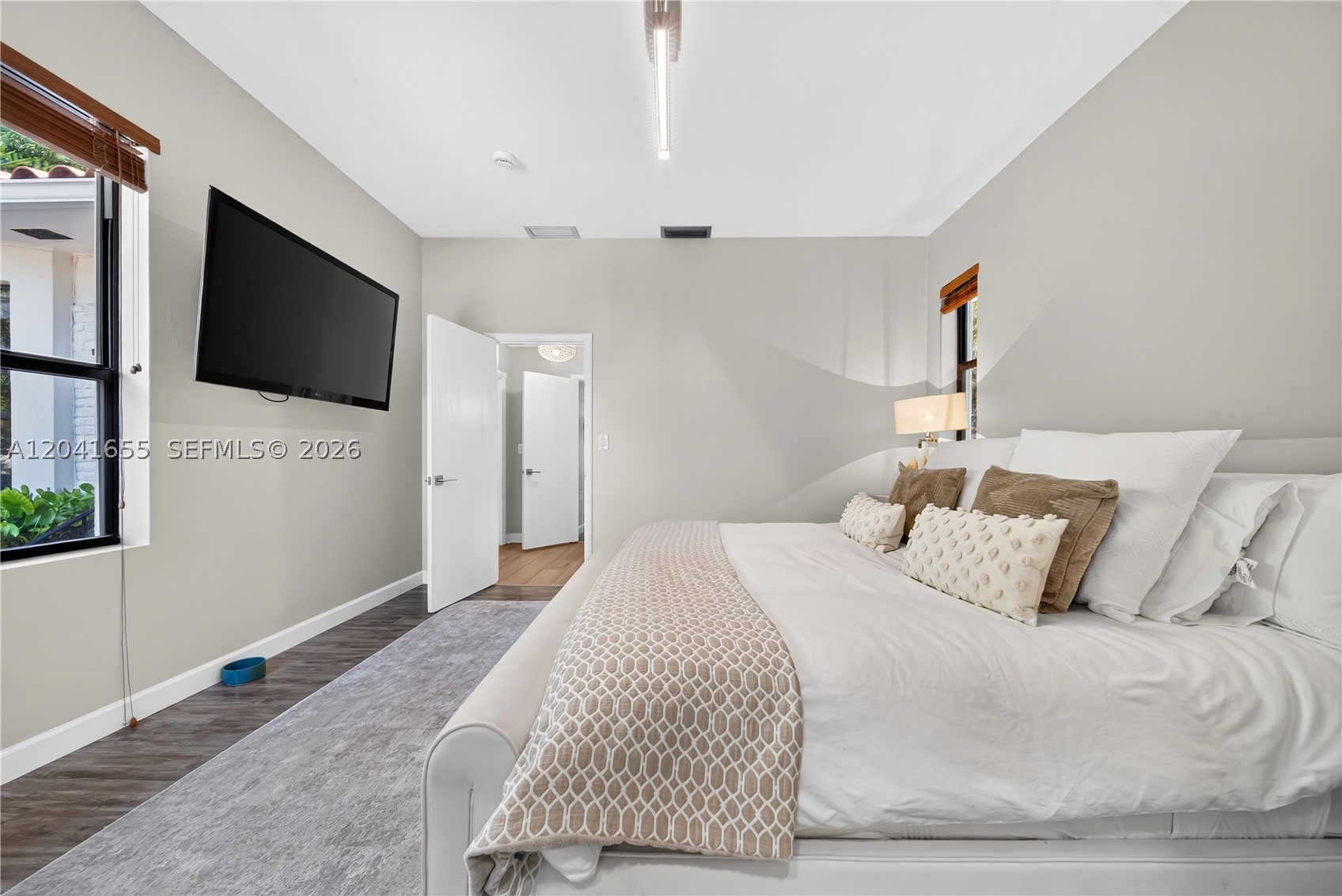 460 W Dilido Dr Miami Beach, FL 33139