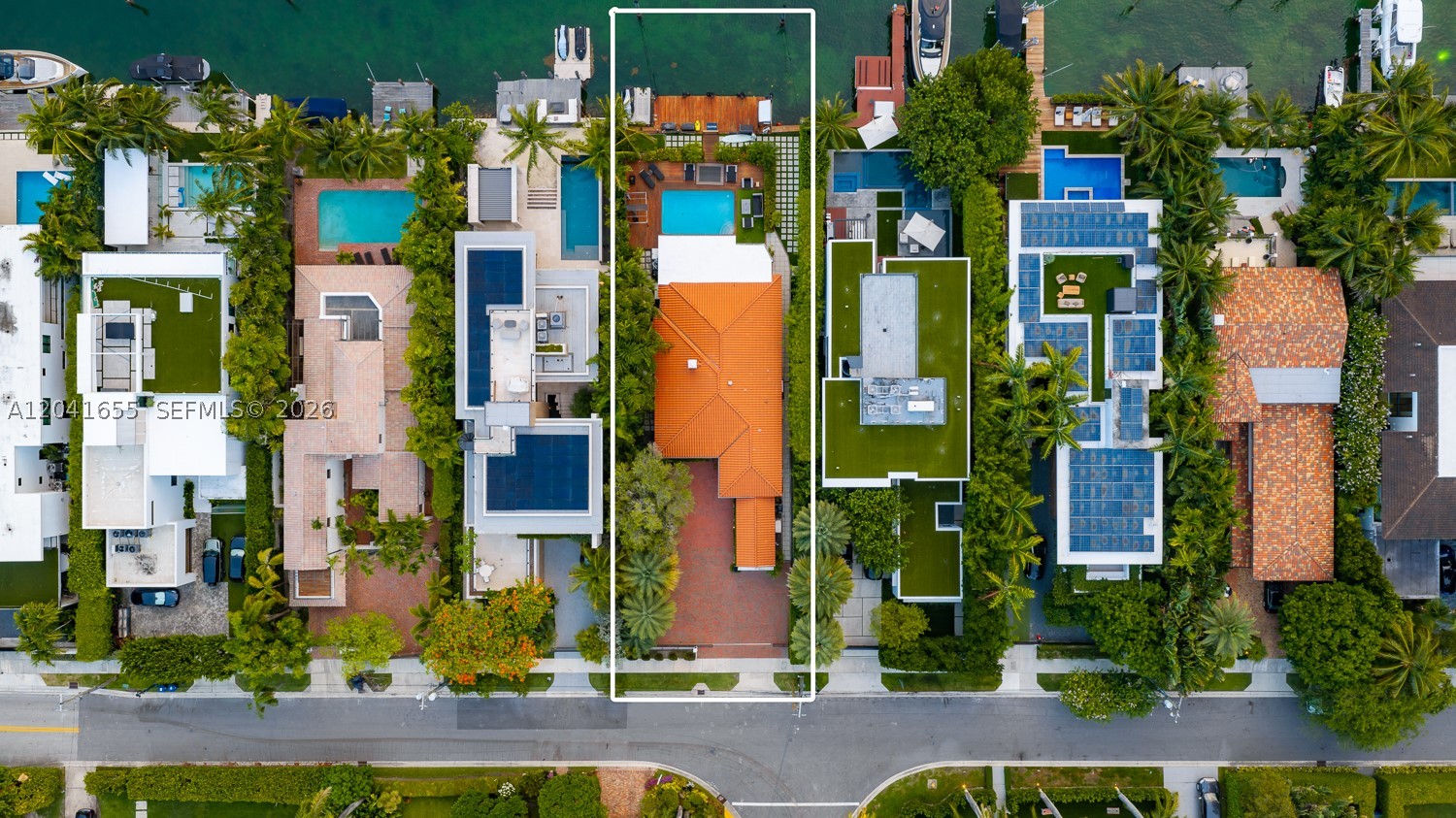 460 W Dilido Dr Miami Beach, FL 33139