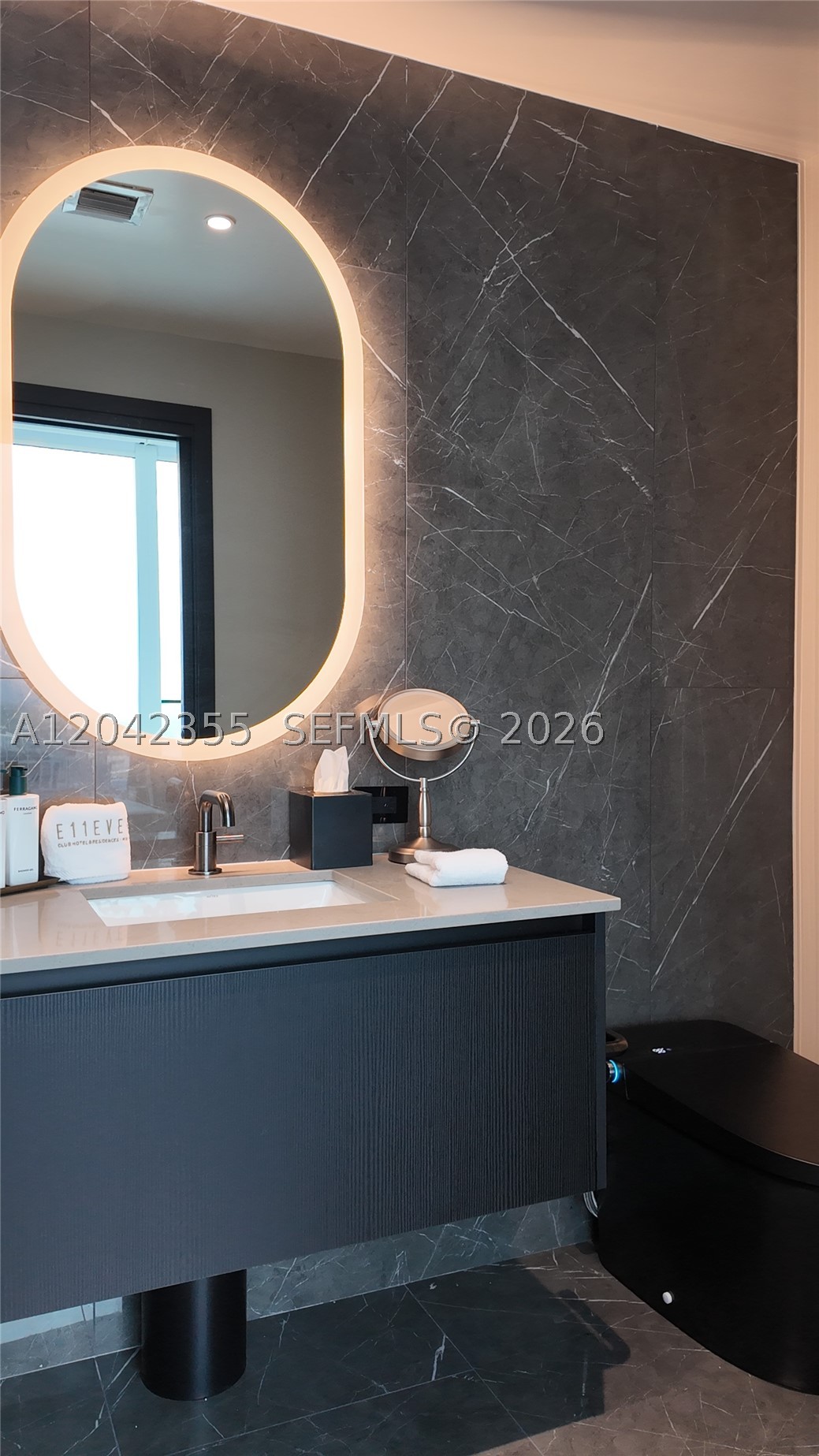 image E11EVEN Hotel & Residences5