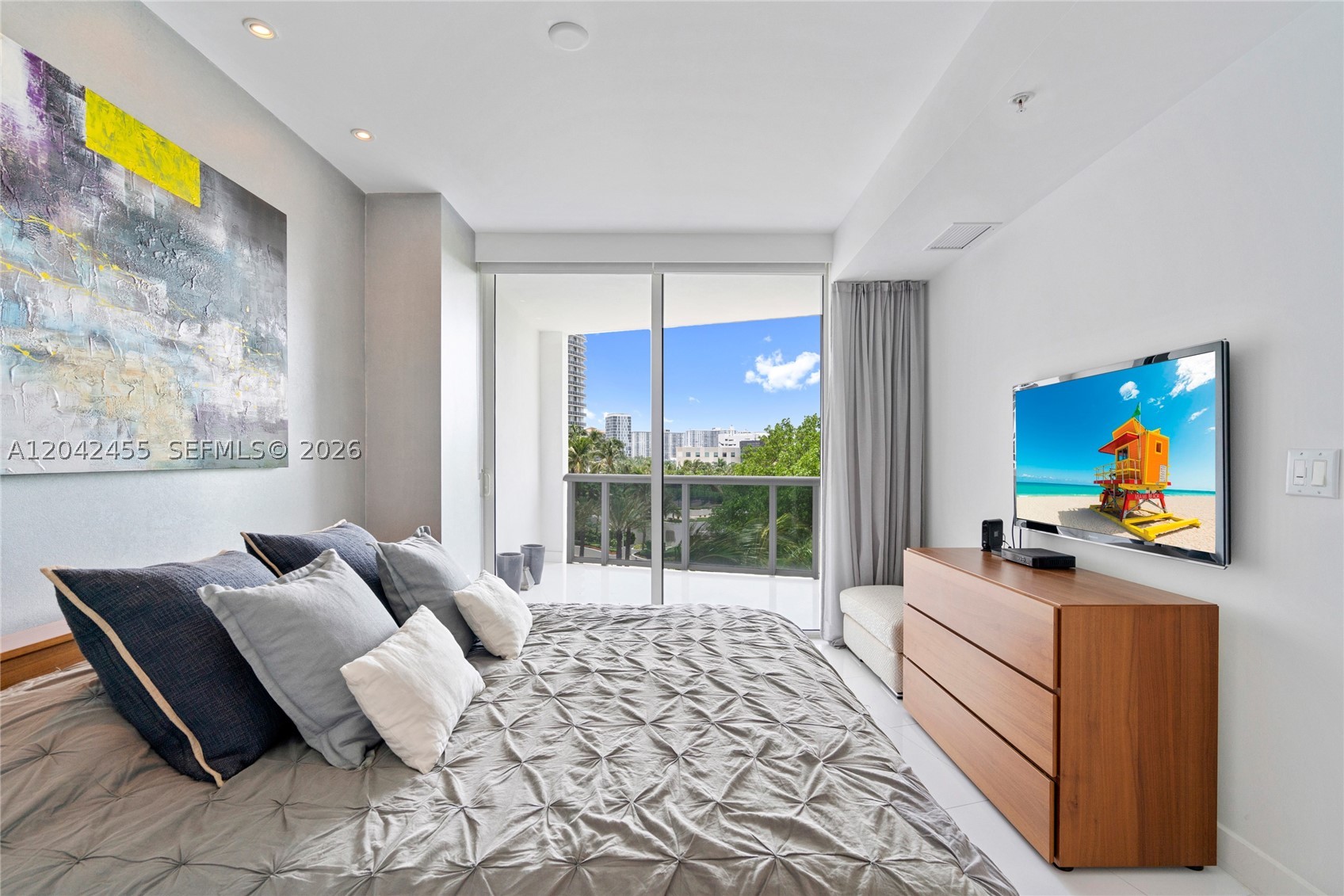 18201 Collins Ave #603 Sunny Isles Beach, FL 33160