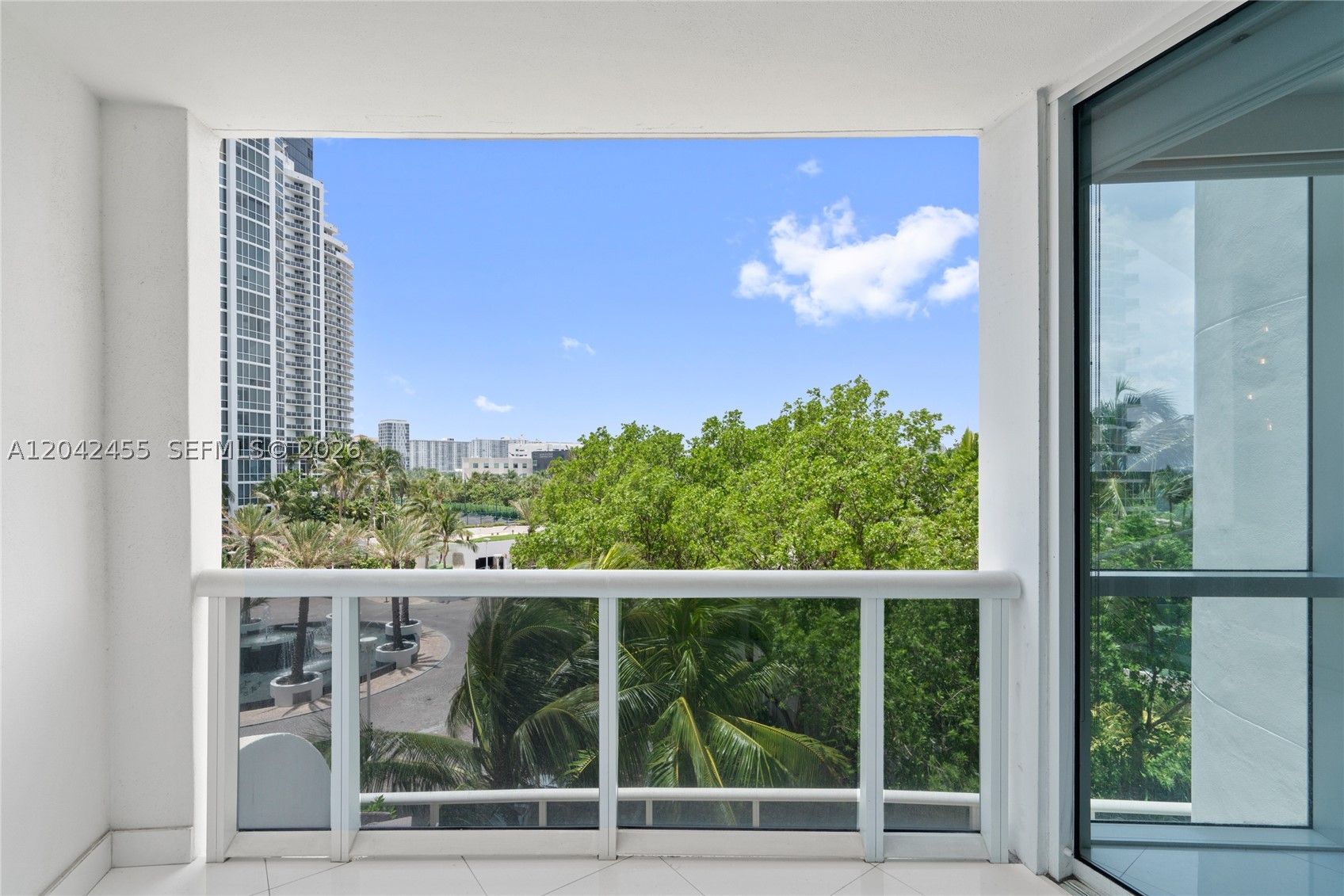 18201 Collins Ave #603 Sunny Isles Beach, FL 33160