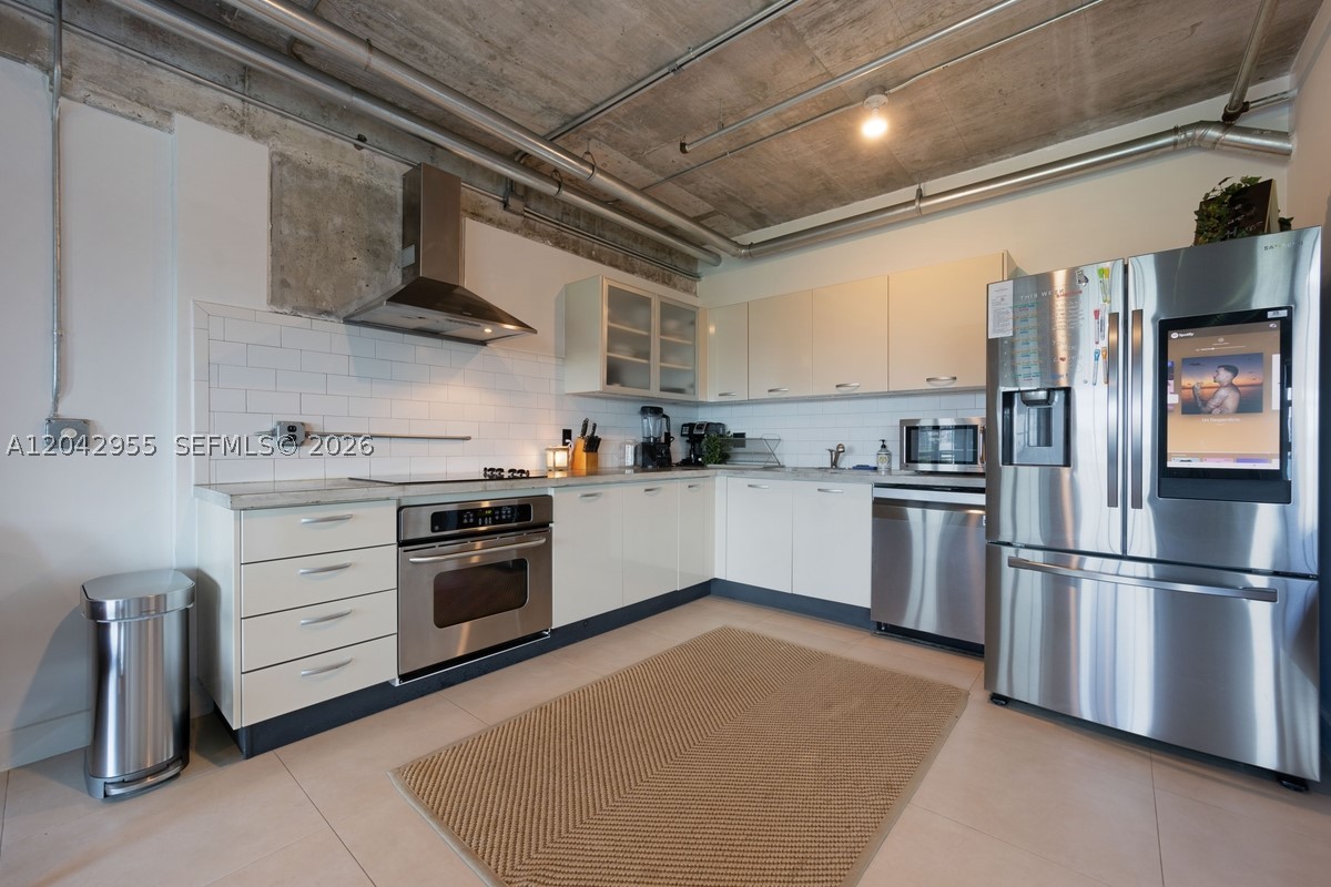 1749 NE Miami Ct #507 Miami, FL 33132