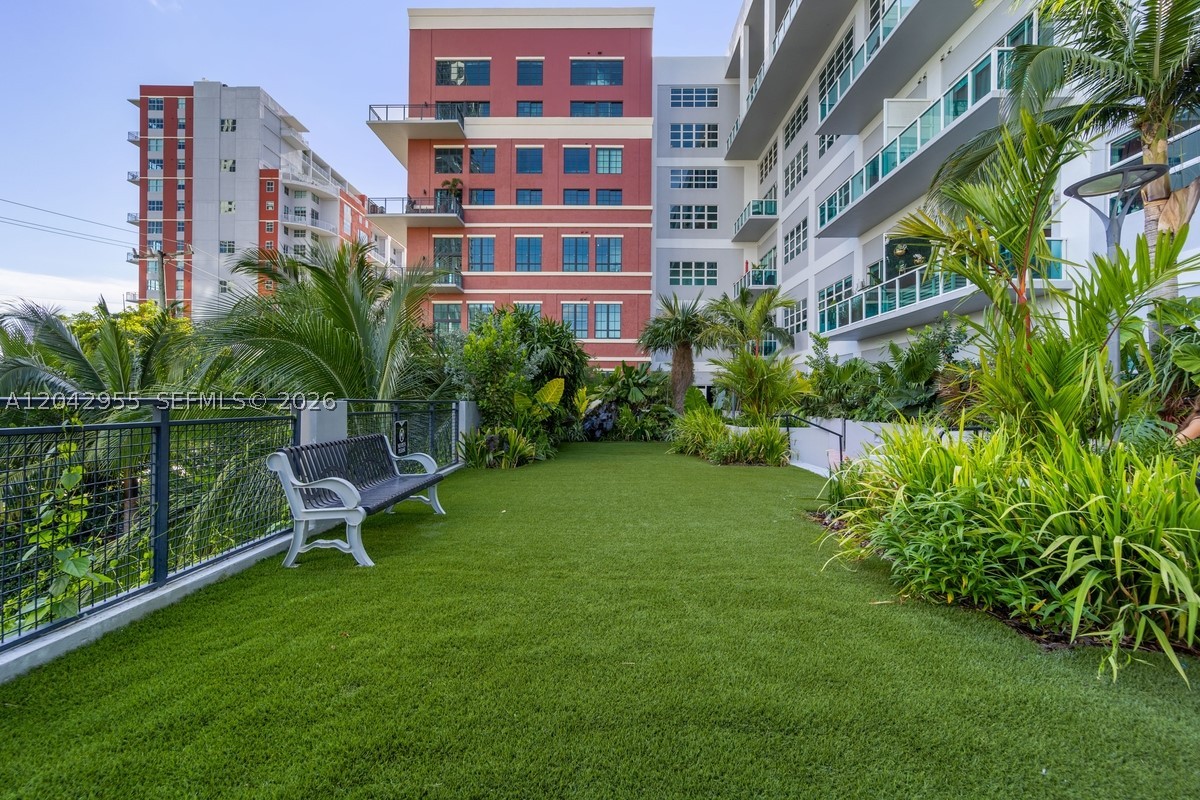 1749 NE Miami Ct #507 Miami, FL 33132