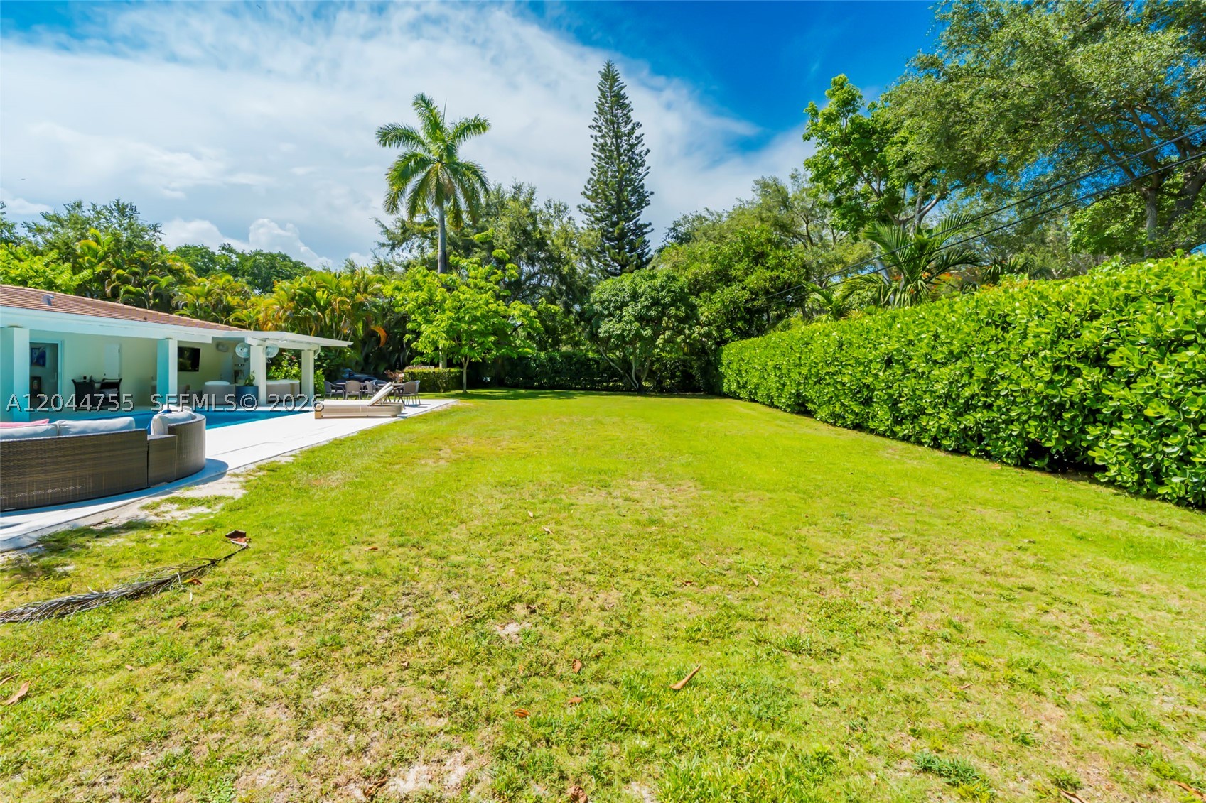 12121 SW 64th Ave Pinecrest, FL 33156