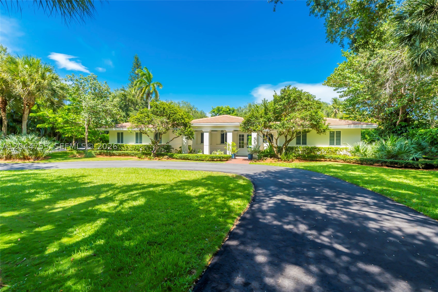 12121 SW 64th Ave Pinecrest, FL 33156