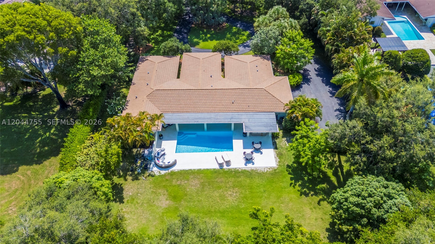 12121 SW 64th Ave Pinecrest, FL 33156