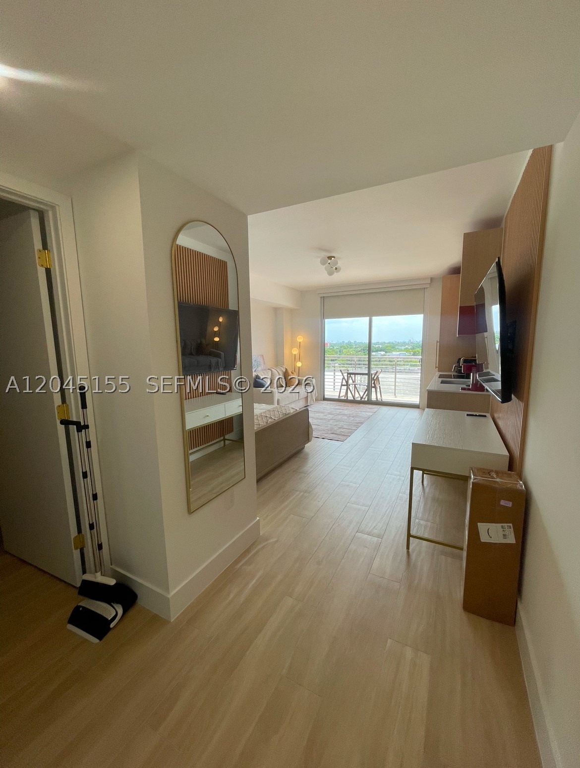 image The Standard Residences Midtown Miami4