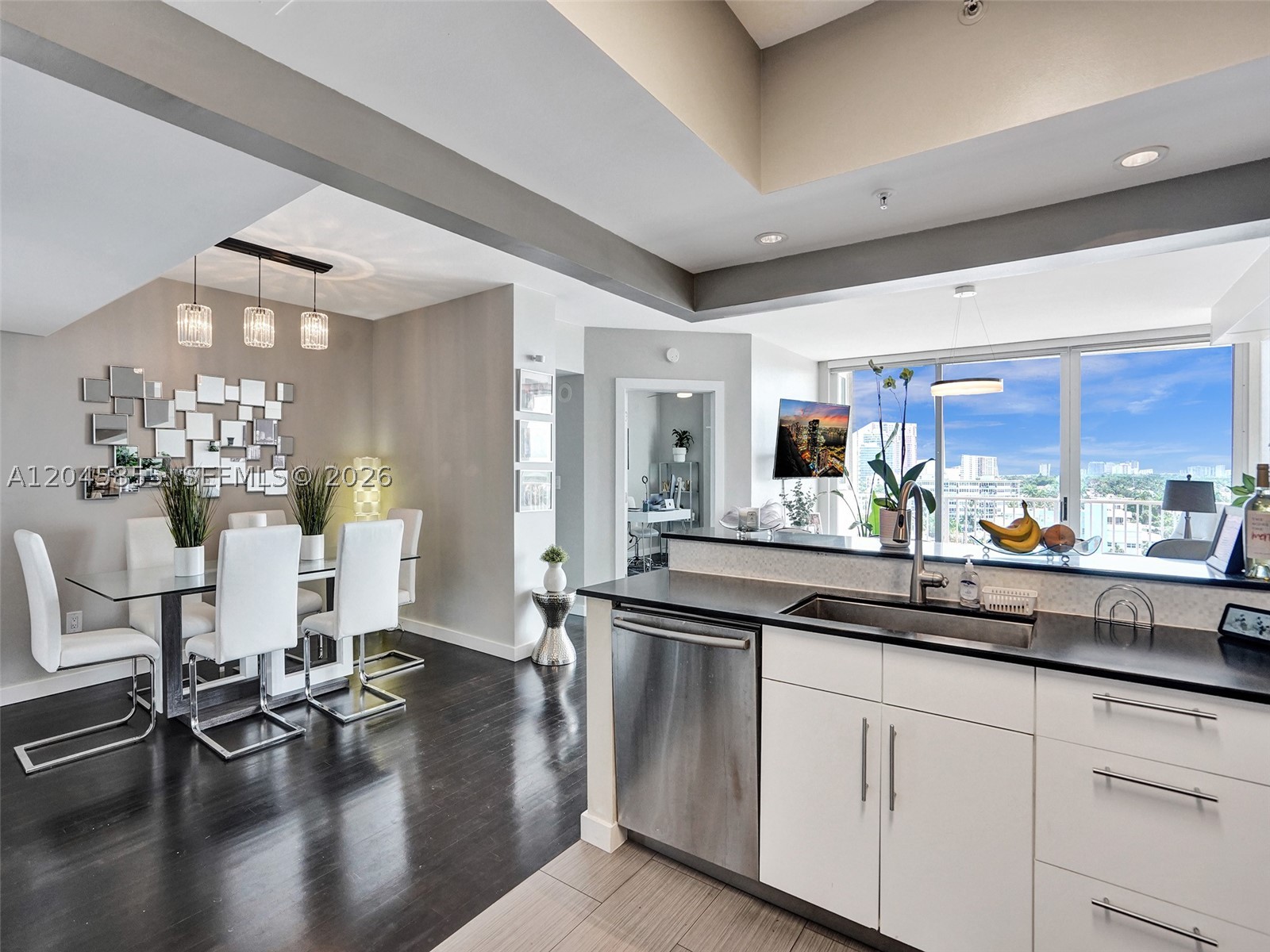 3020 NE 32nd Ave #925 Fort Lauderdale, FL 33308