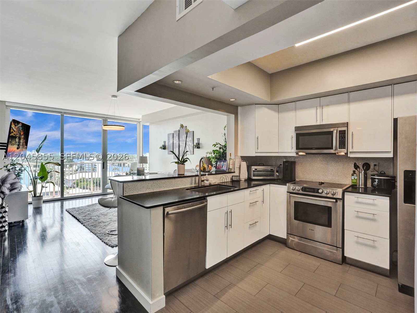 3020 NE 32nd Ave #925 Fort Lauderdale, FL 33308
