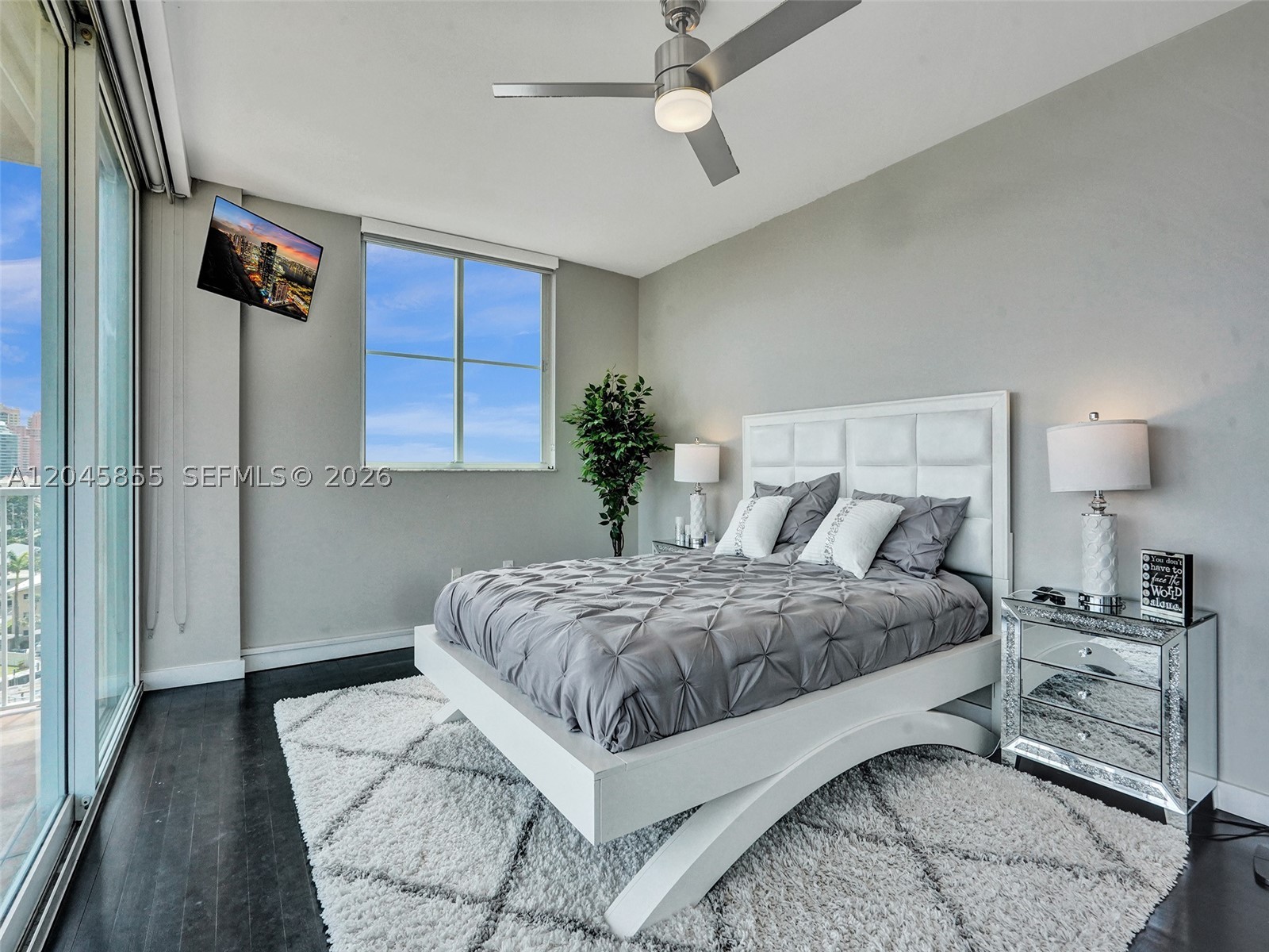 3020 NE 32nd Ave #925 Fort Lauderdale, FL 33308