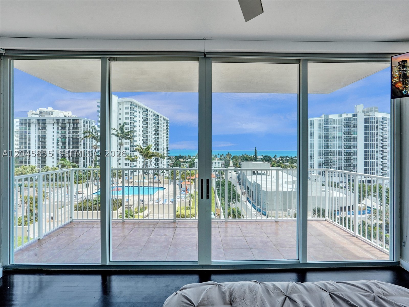 3020 NE 32nd Ave #925 Fort Lauderdale, FL 33308