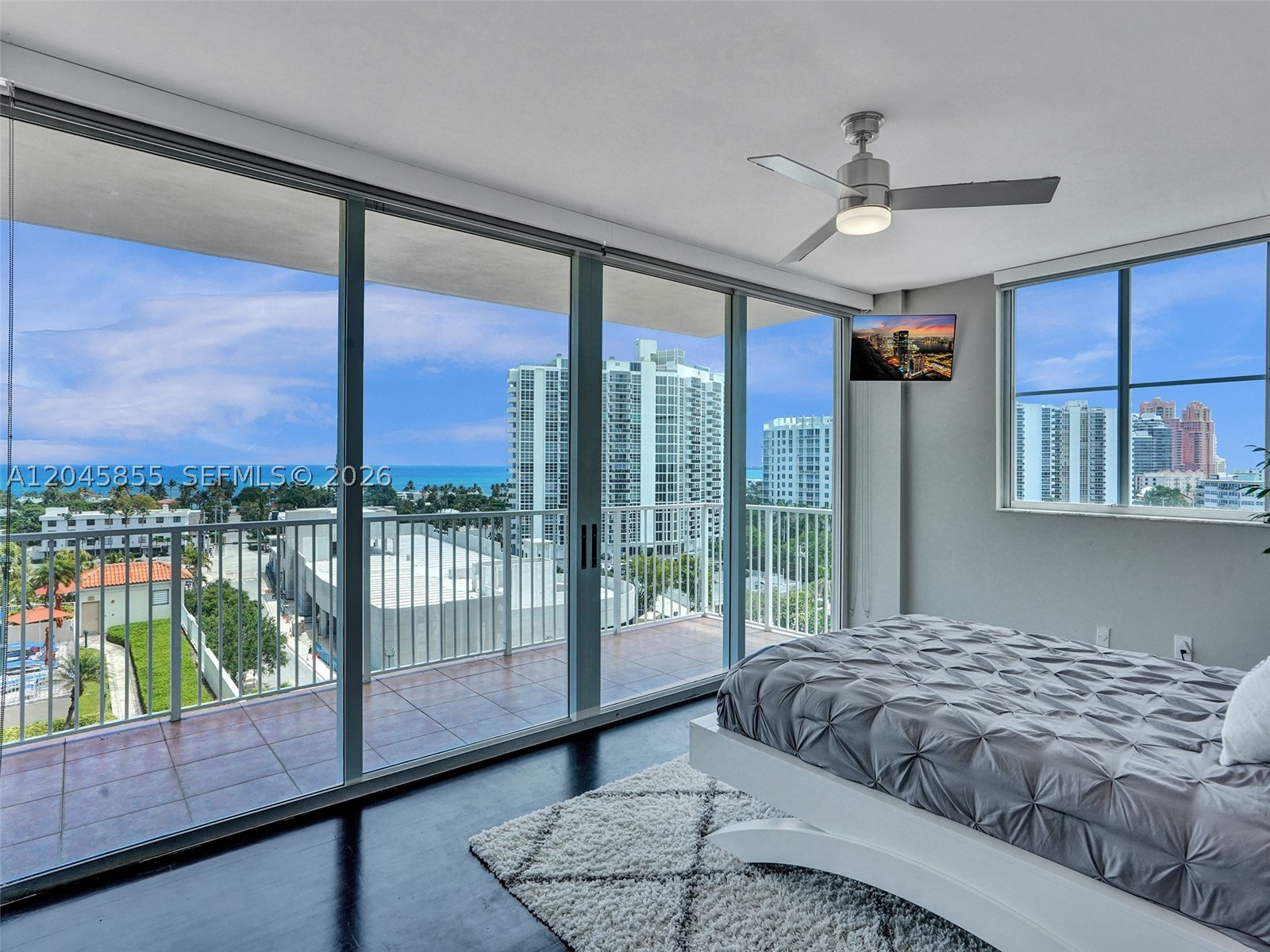 3020 NE 32nd Ave #925 Fort Lauderdale, FL 33308