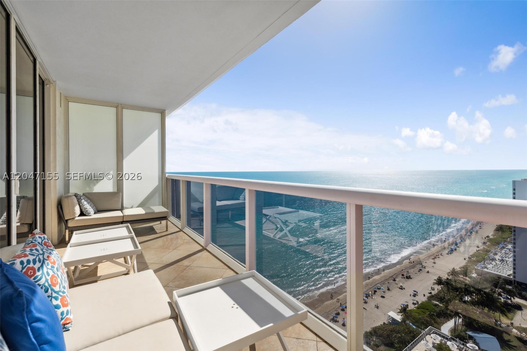 image Beach Club 224